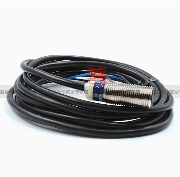 SCHNEIDER 스위치 XS112B3PAL2 유도 센서 PNP 상시 열림 XS2M18MA250