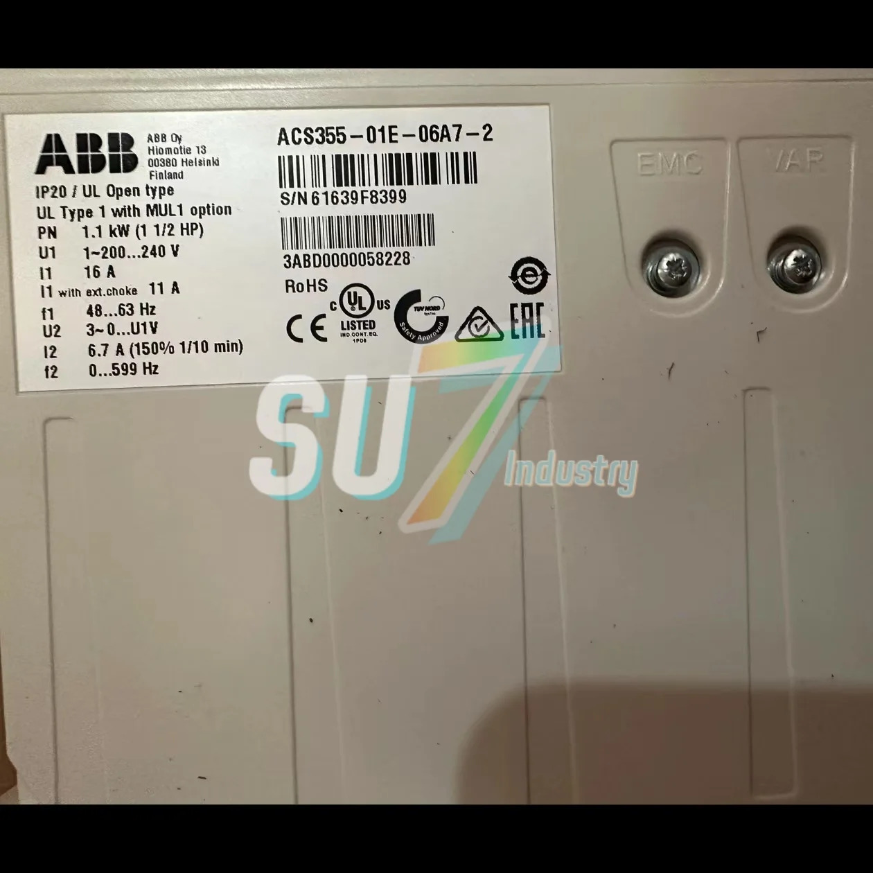 주파수 변환기 ACS355-01E-04A7-2 ACS355-01E-06A7-2 신규