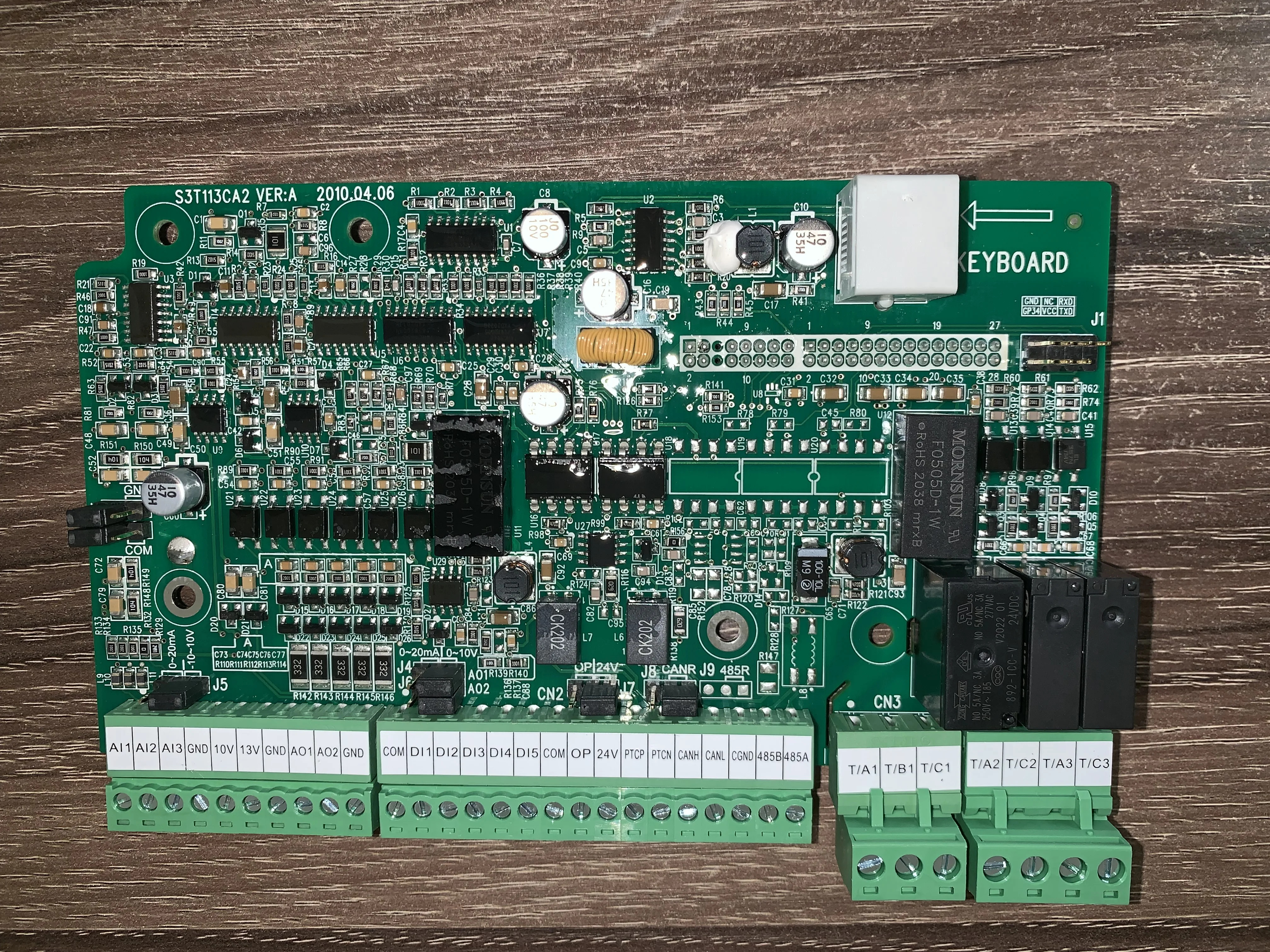 Inovance 사출 성형기 터미널 보드 IS300 S3T113CA2 신