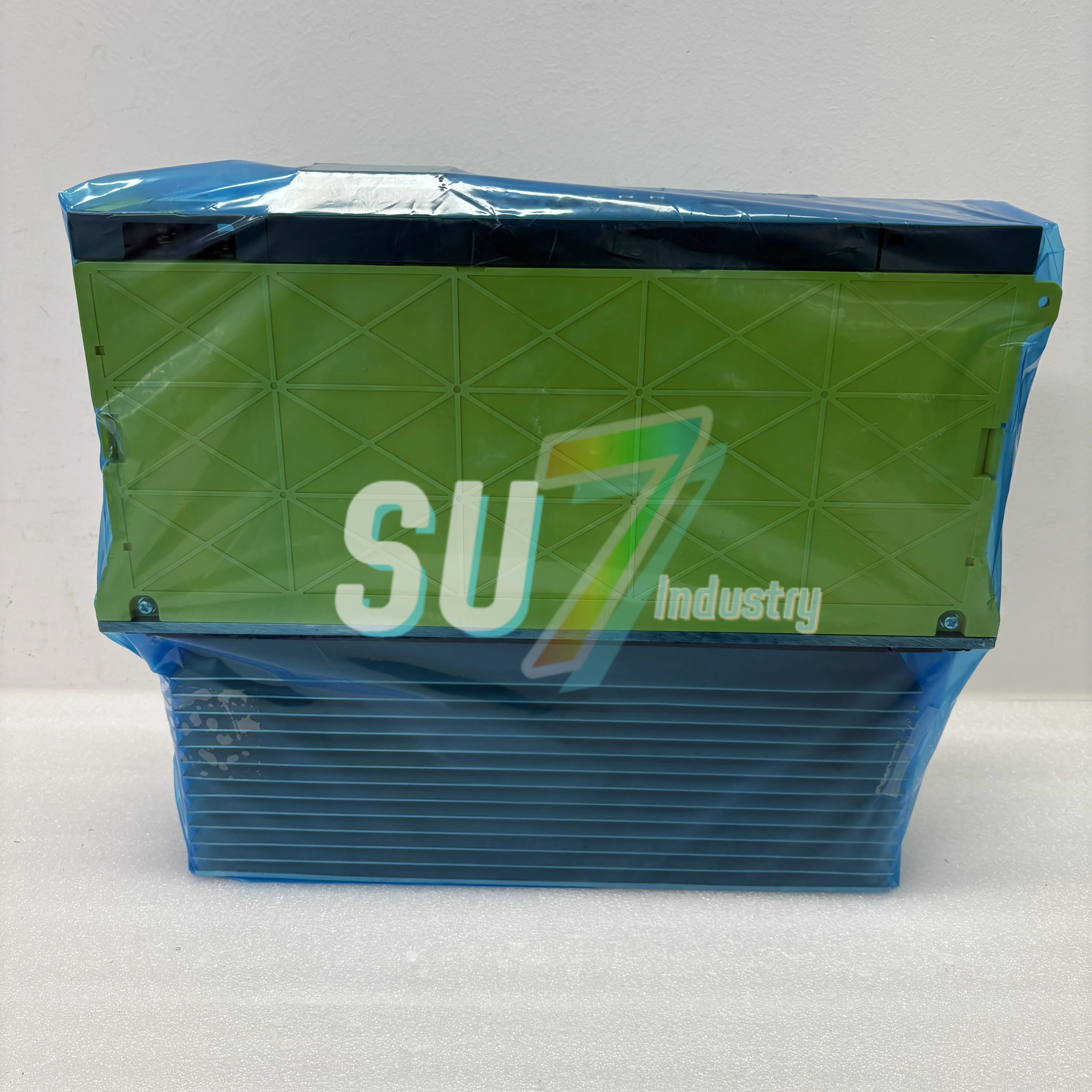 새 서보 드라이브 A06B-6096-H106