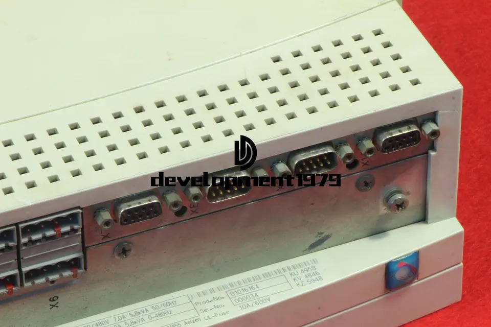 LENZE EVS9324-EP EVS9324EP PLC 인버터 리퍼