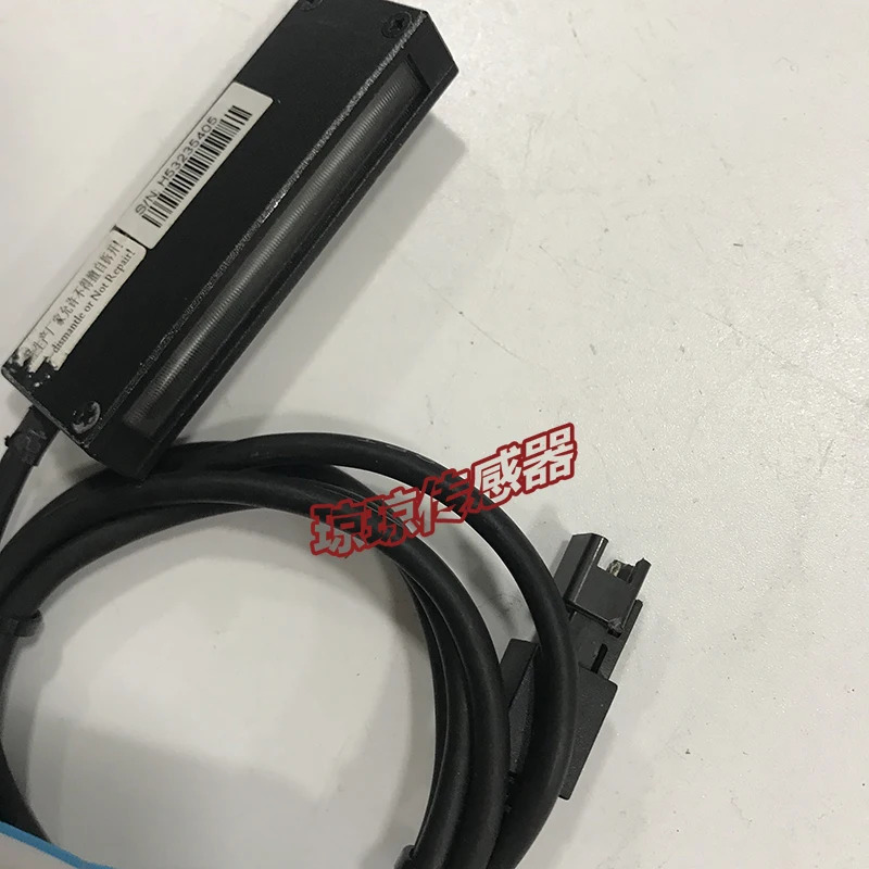 OPT 기계식 비전 광원 OPT-LXTG601011-V11-W 센서 실제 촬영