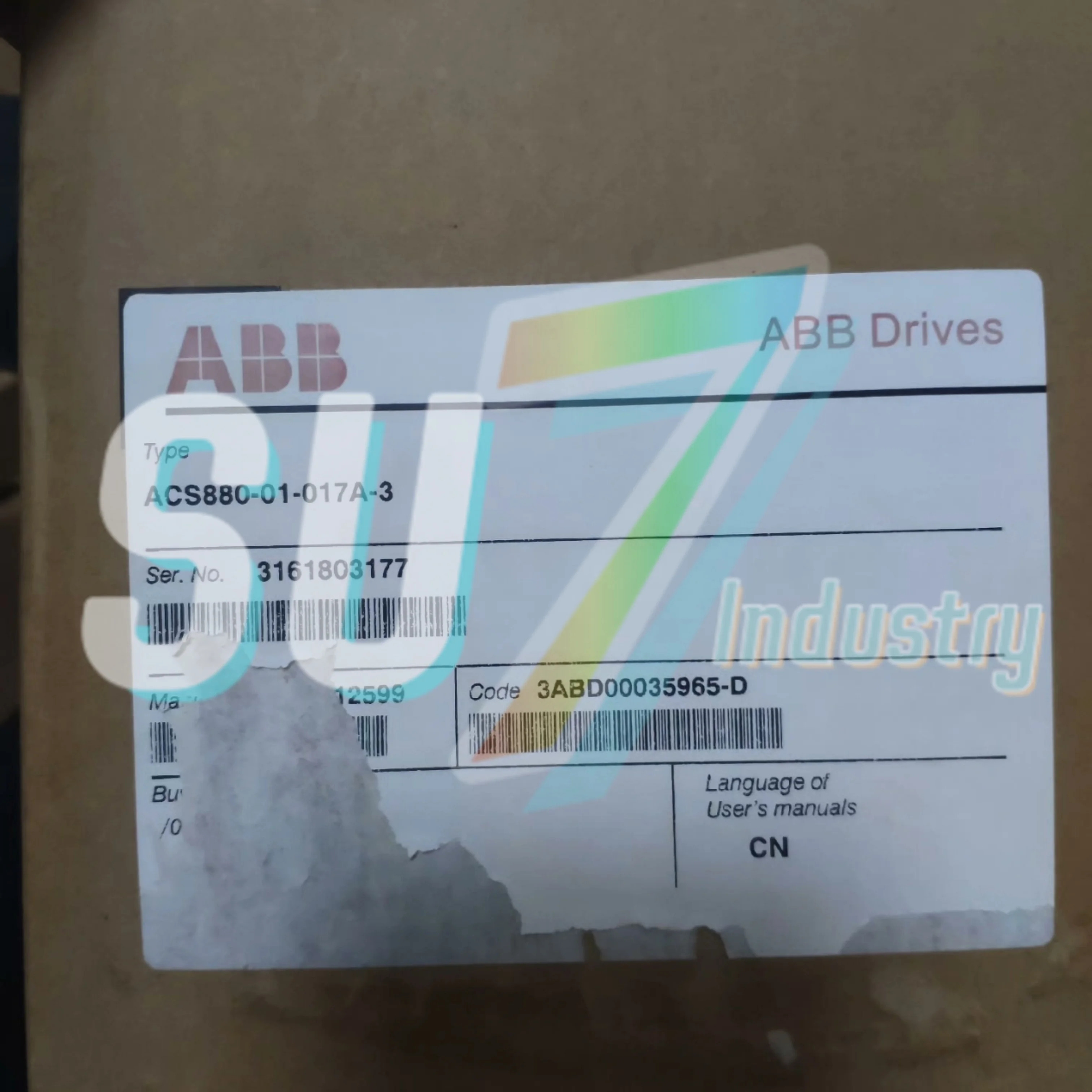ACS880-01-12A6-3 ACS880-01-017A-3 주파수 변환기 원본