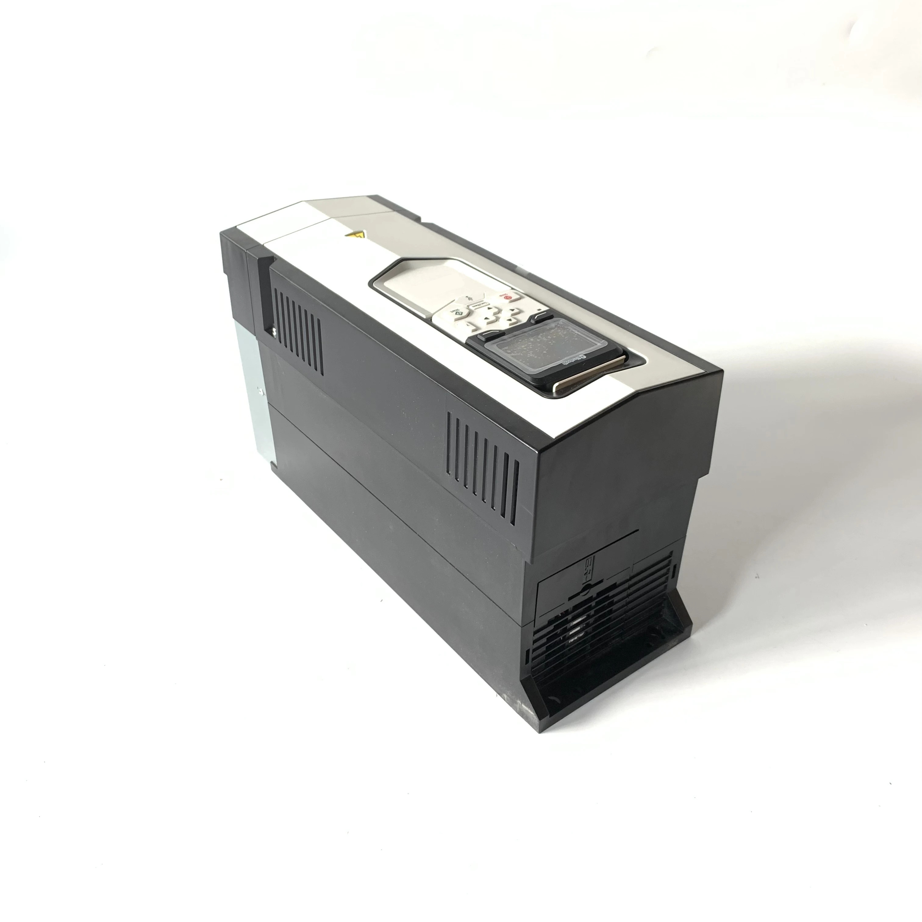 ACS880 시리즈 인버터 ACS880-01-032A-3 ACS880-01-038A-3 ACS880-01-045A-3 ACS880-01-061A-3 ACS880-01-072A-3