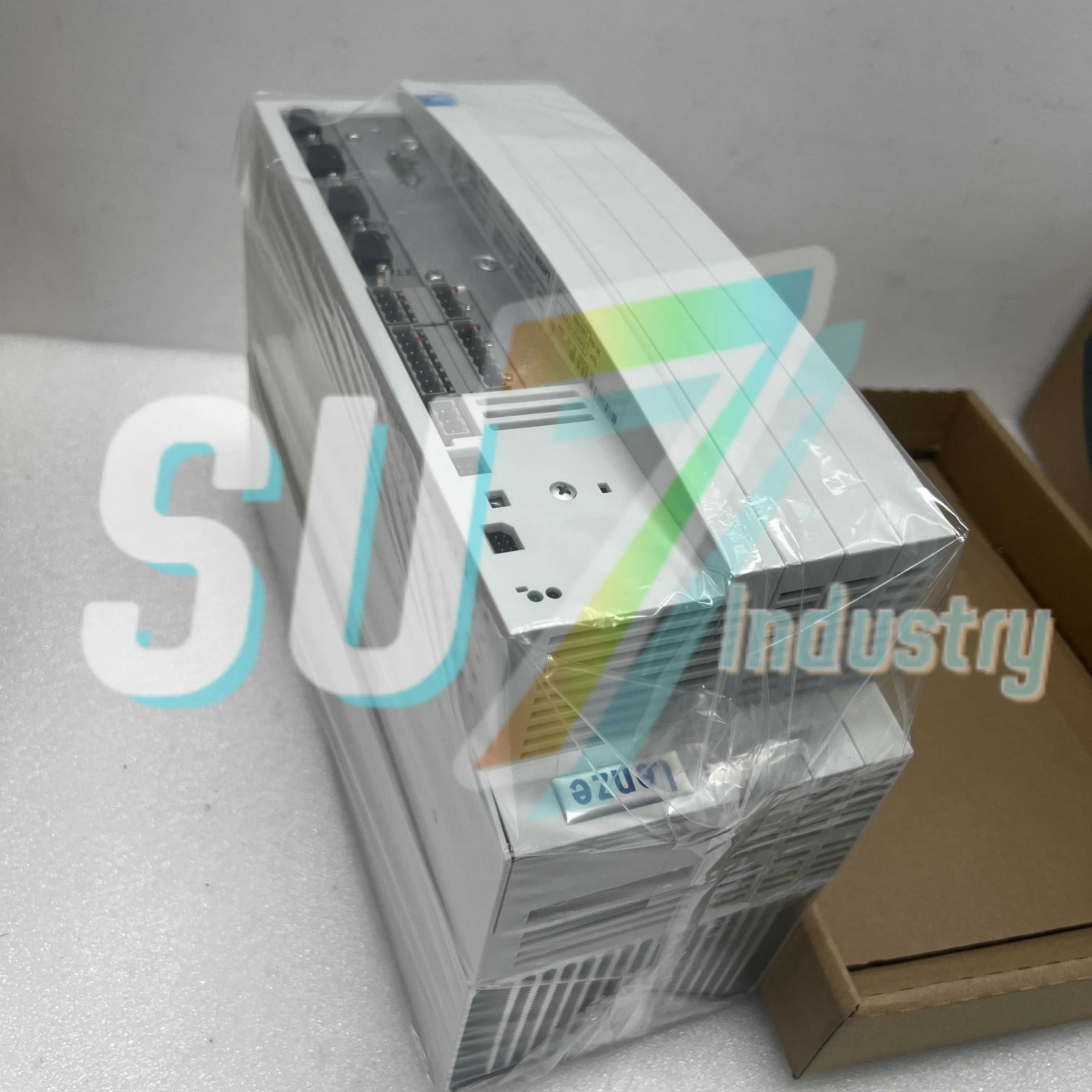 EVS9328-ESV004 EVS9328-EPV004 EVS9328-EIV004 주파수 변환기 내 새