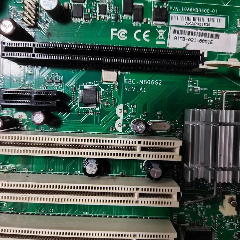 ADVANTECH 산업컴퓨터 마더보드 EBC-MB06G2 AIMB-A21-00A1E