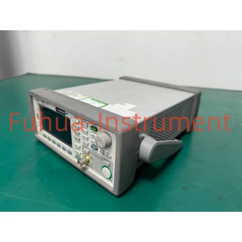 Keysight H-P Agilen 53210A 350MHz RF 주파수 카운터 10자리 리퍼
