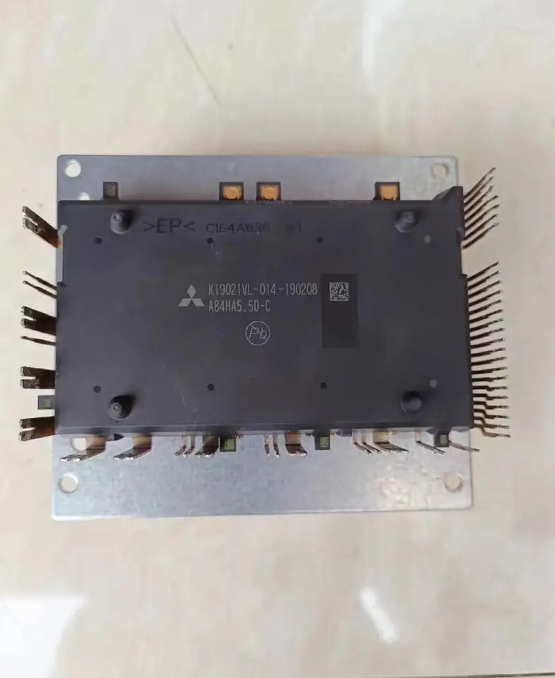 인버터 모듈 A84HA5.5D-C