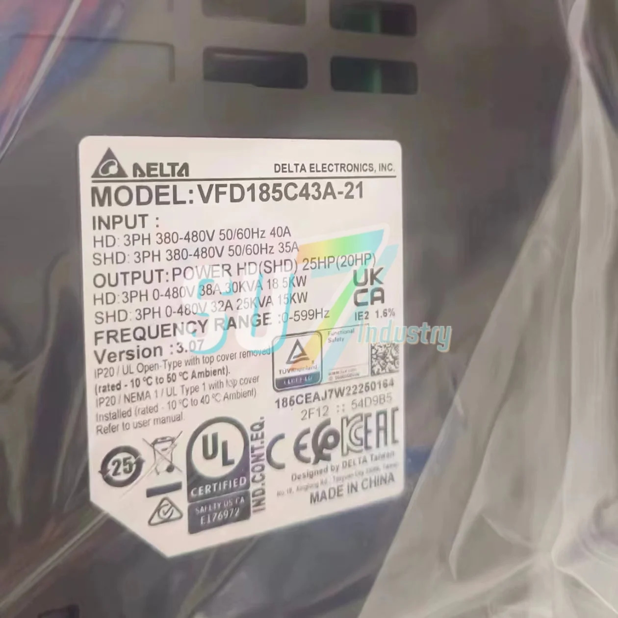 VFD185C43A-21 VFD220CP43A-21 새 형 주파수 변환기