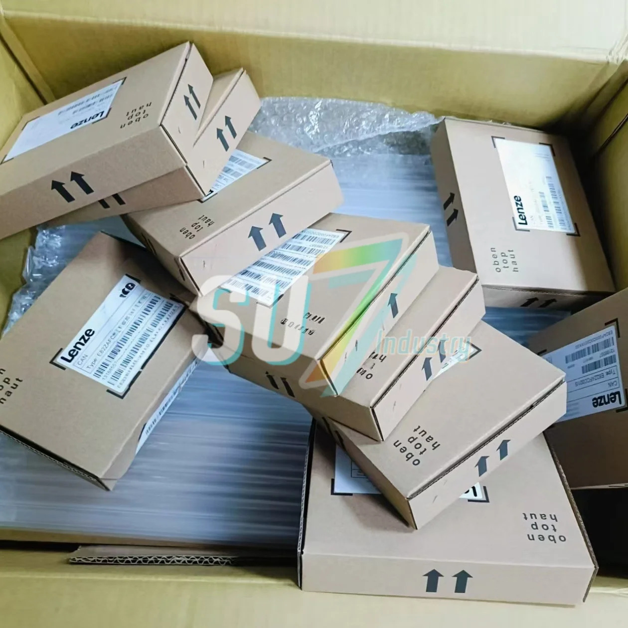 주파수 변환기 원본 E82ZAFCC010 E82ZAFCC200 E82ZAFCC201 E82ZAFCC210 E82ZAFUC001 E94AYCET-S