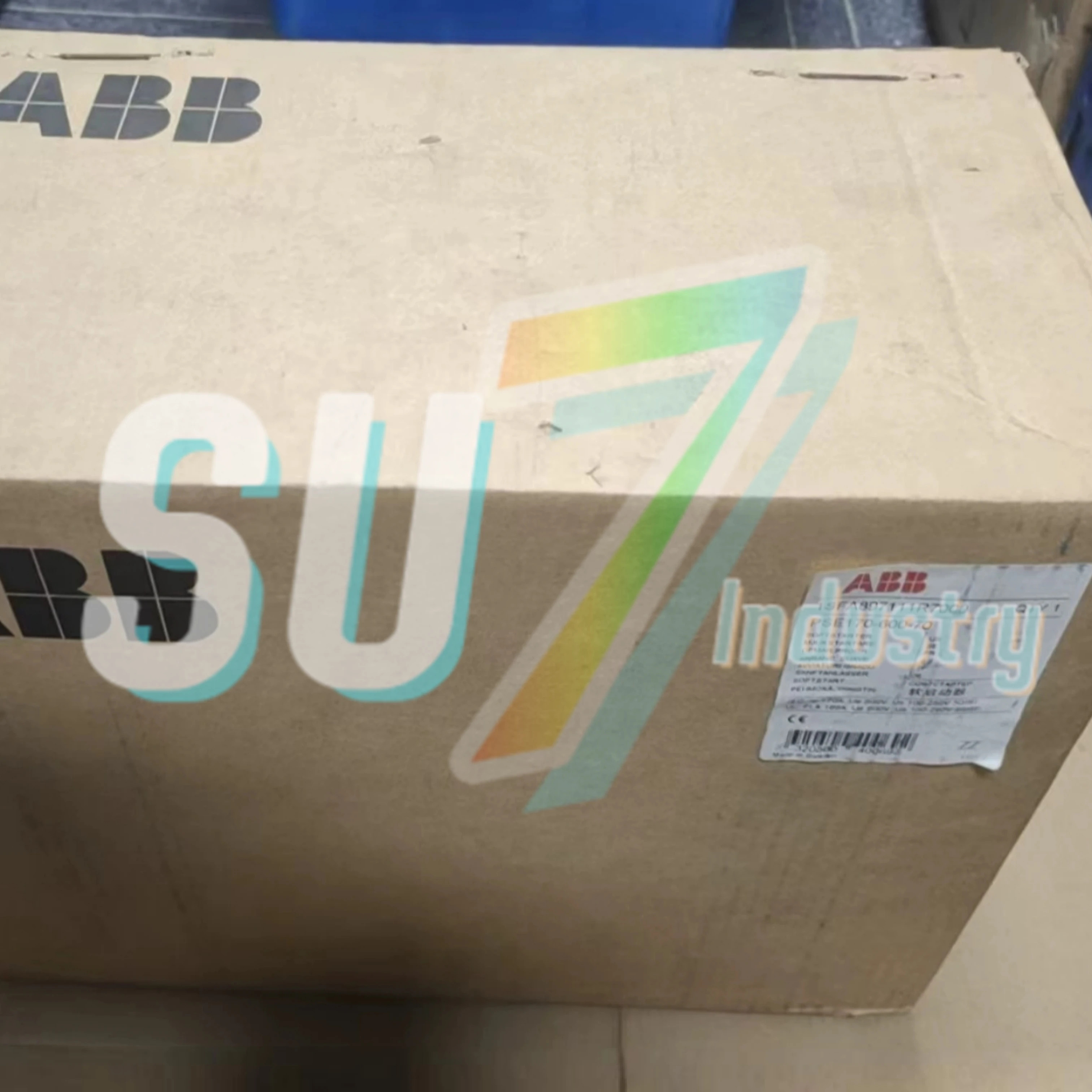 소프트 스타터 새 보유 PSE142-600-70 75kw PSE170-600-70 90kw