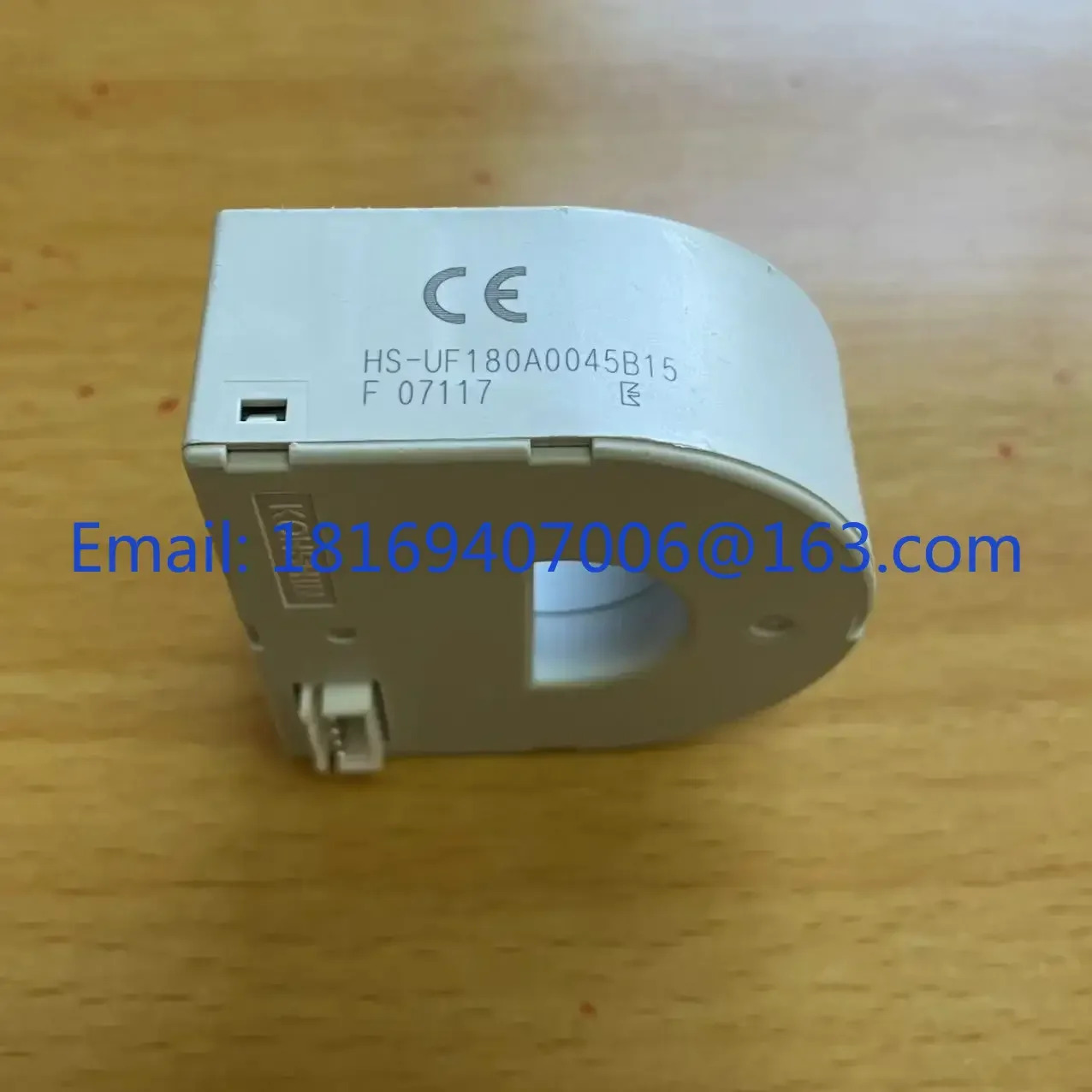 HS-UF180A0045B15 슈나이더 주파수 변환기 45-55-75KW 홀 변압기 전류센서