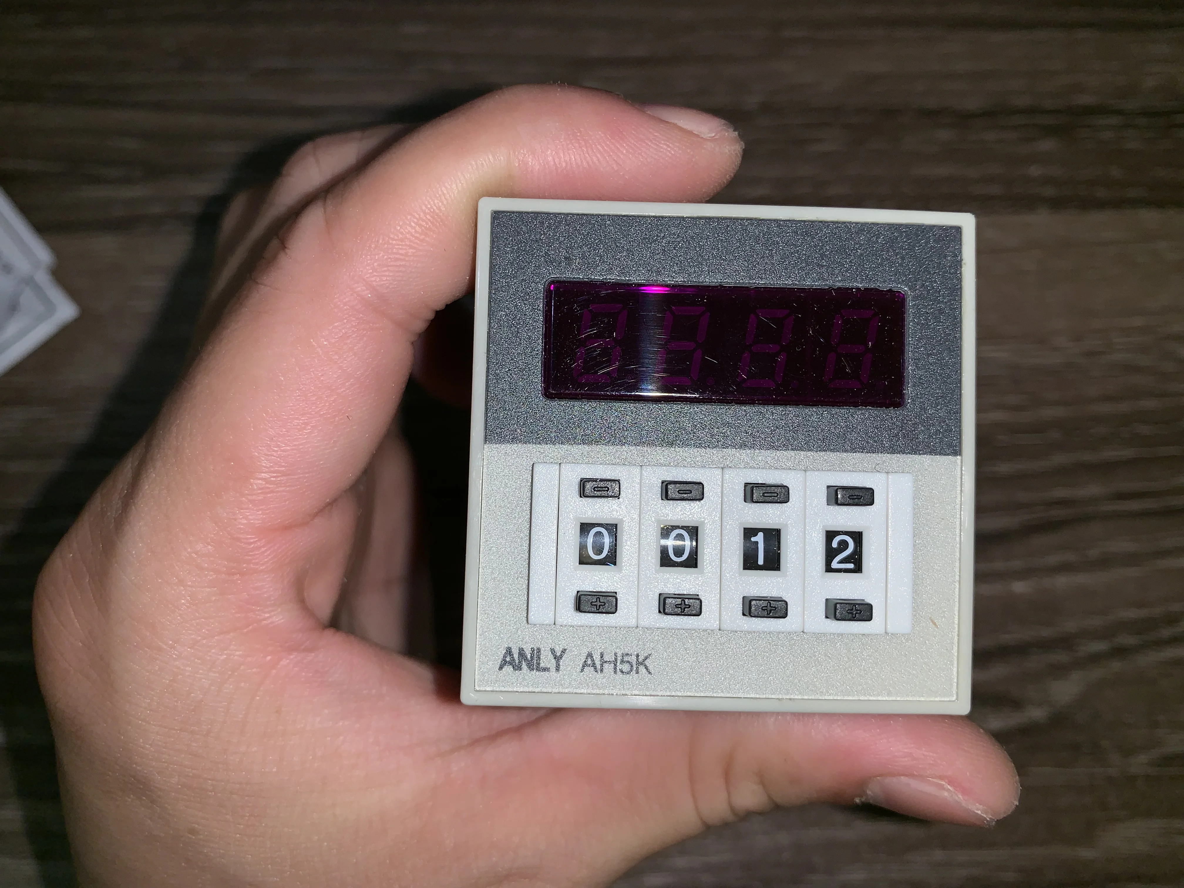 오리지널 대만 ANLY 디지털 카운터 AH5K-4D 220V