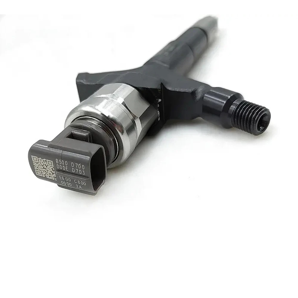커먼 레일 인젝터 16600-4KV0A 16600-5X30A 295050 YD25경우 -1050