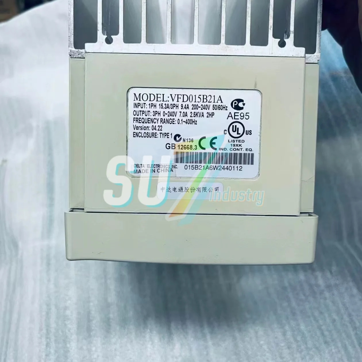 주파수 변환기 새 VFD015B21A VFD015CP43B-21