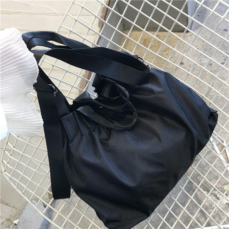 셔링 보부상 롱드레스 가방 나일론 스트랩 우아한 매력적인 고급스러운 숄더백 - 상세 이미지 2