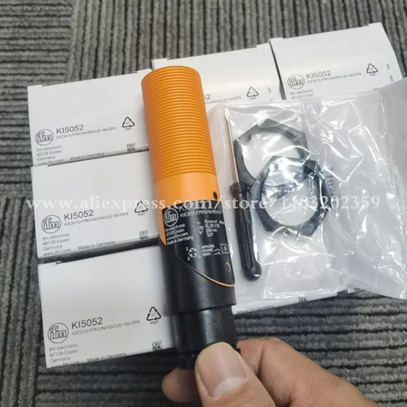 IFM 오리지널 용량 성 센서 KI5052 KIE3015-FPKG/NI/55V/US-100-DPX