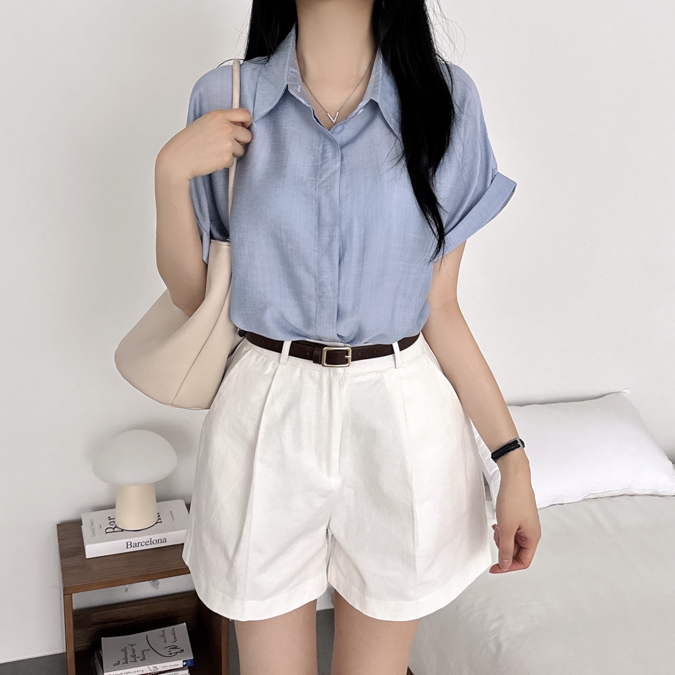 썸머 카라넥 루즈핏 히든버튼 밑단굴림 소매사선 팔뚝컷팅 군살커버 남방 반팔셔츠 - 상품 이미지