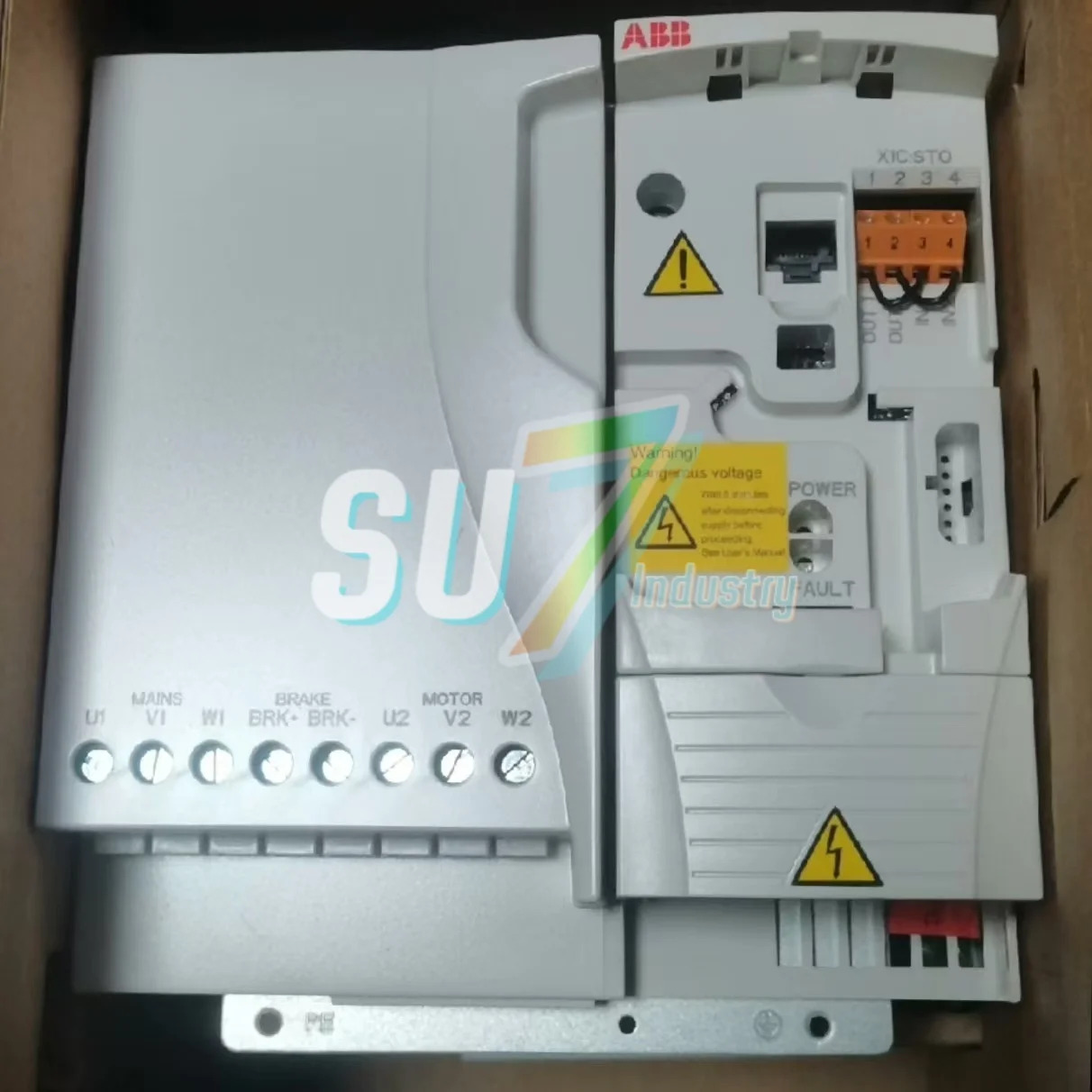 주파수 변환기 ACS355-03E-12A5-4 ACS355-03E-15A6-4 신규