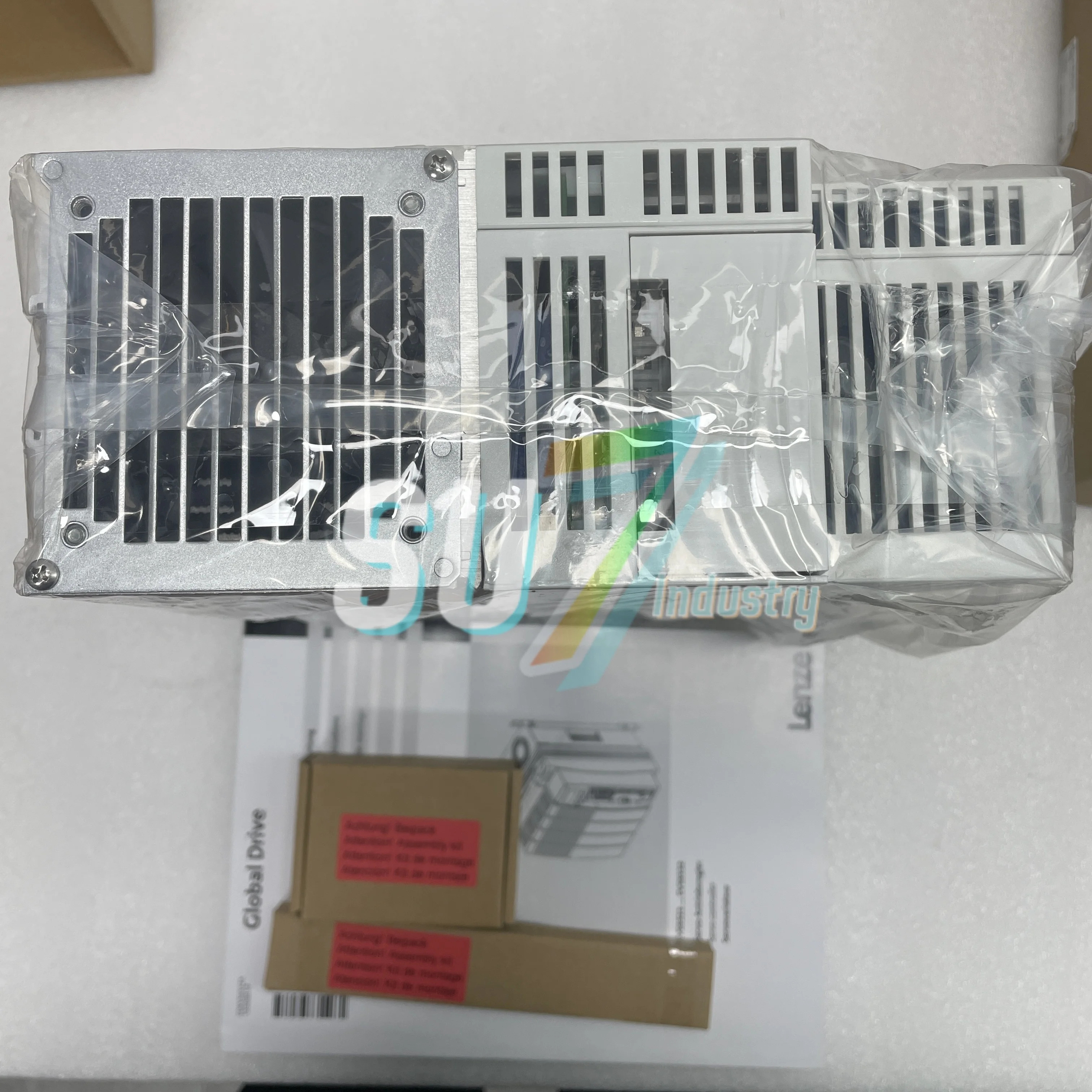 서보 드라이버 EVS9322-ES EVS9322-EP EVS9322-EK EVS9322-EIV907 EVS9322-EI EVF9322-EVV004 EVS9322-ET 원본