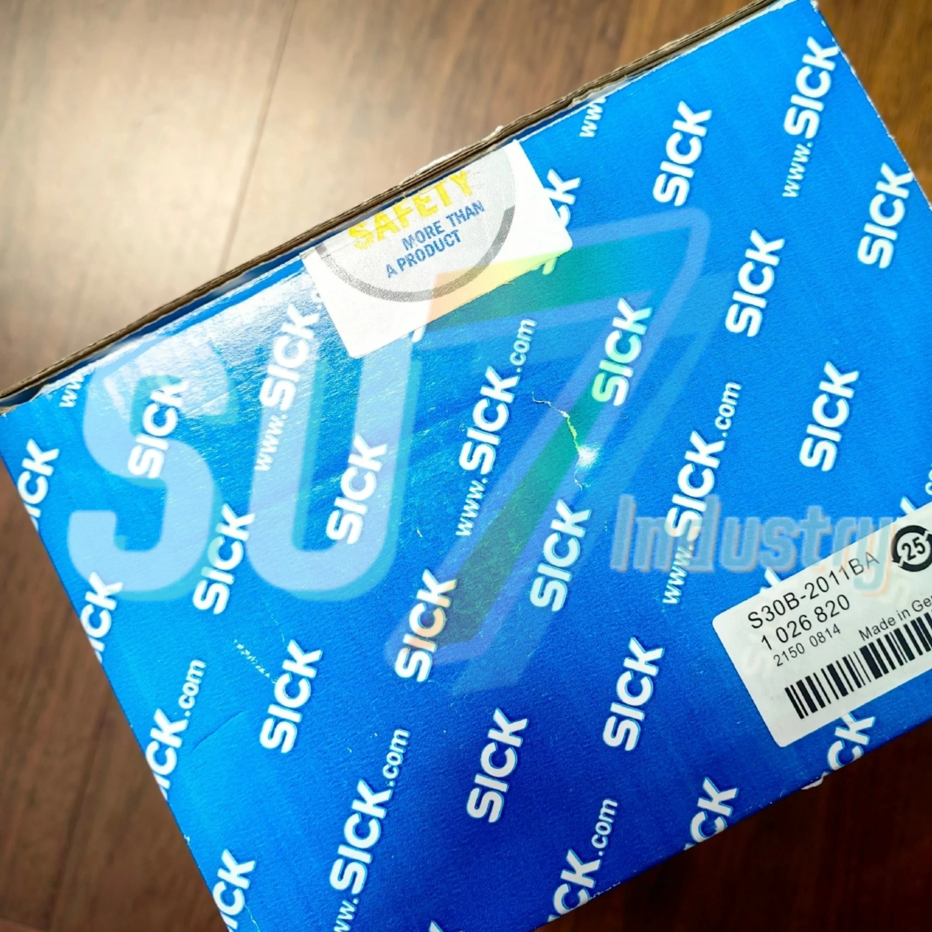 S30B-2011BA 1026820 안전 레이저 스캐너 새 박스 포함