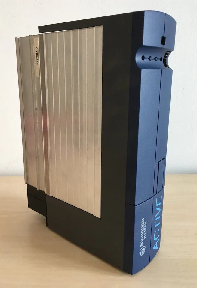 인버터 ACU401-23A