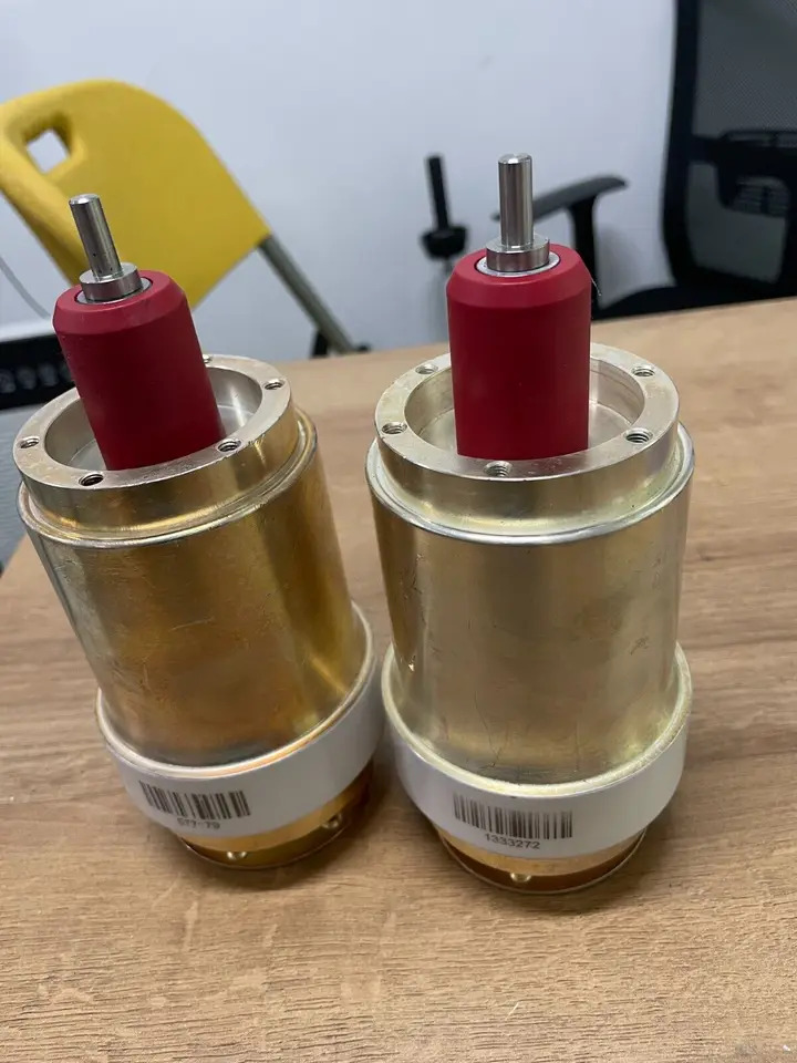 COMET 가변 진공 캐패시터 CVMI-500BC 15-BAC-L 12-500pF 15kV 9kV