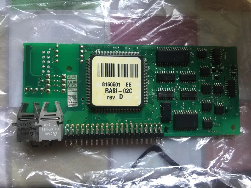 ABB 오리지널 리퍼 드라이브 보드 소형 수직 플레이트 RASI-02C ACS800