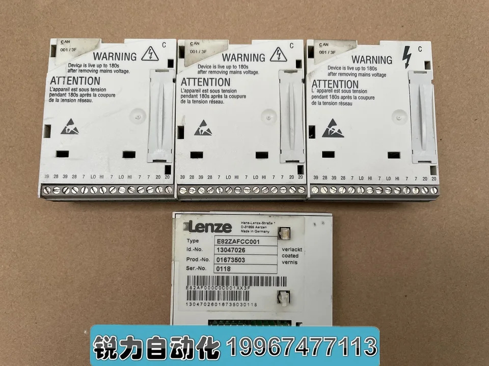 Lenze 8200 주파수 변환기 IO 통신 모듈 E82ZAFCC001