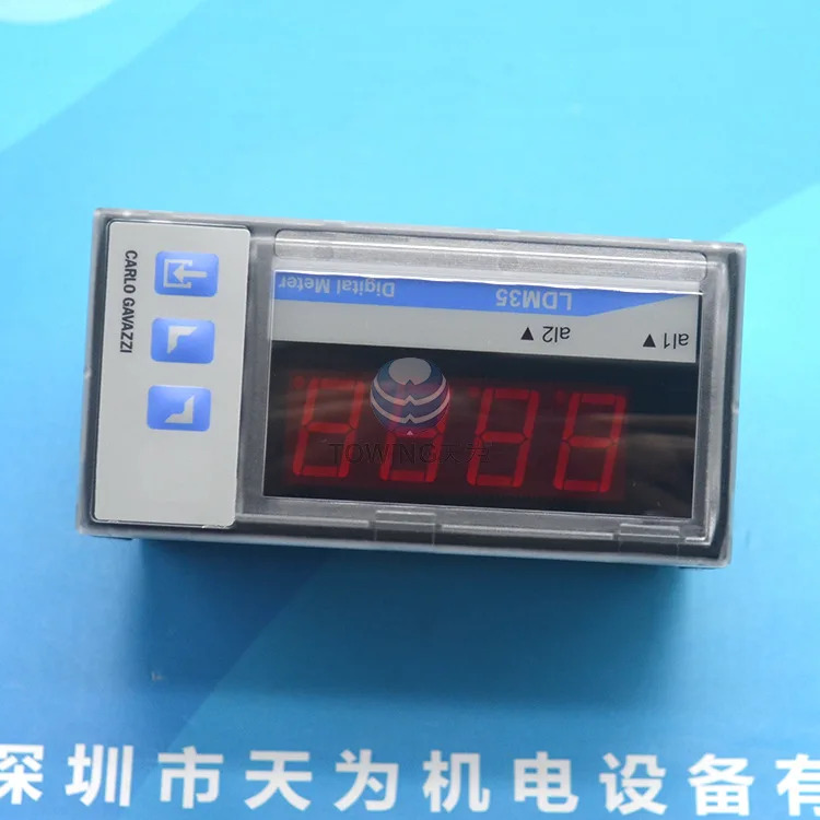 스위스 카를로스 가바치 디스플레이 시계 LDM35HLSEL1XXXX 신