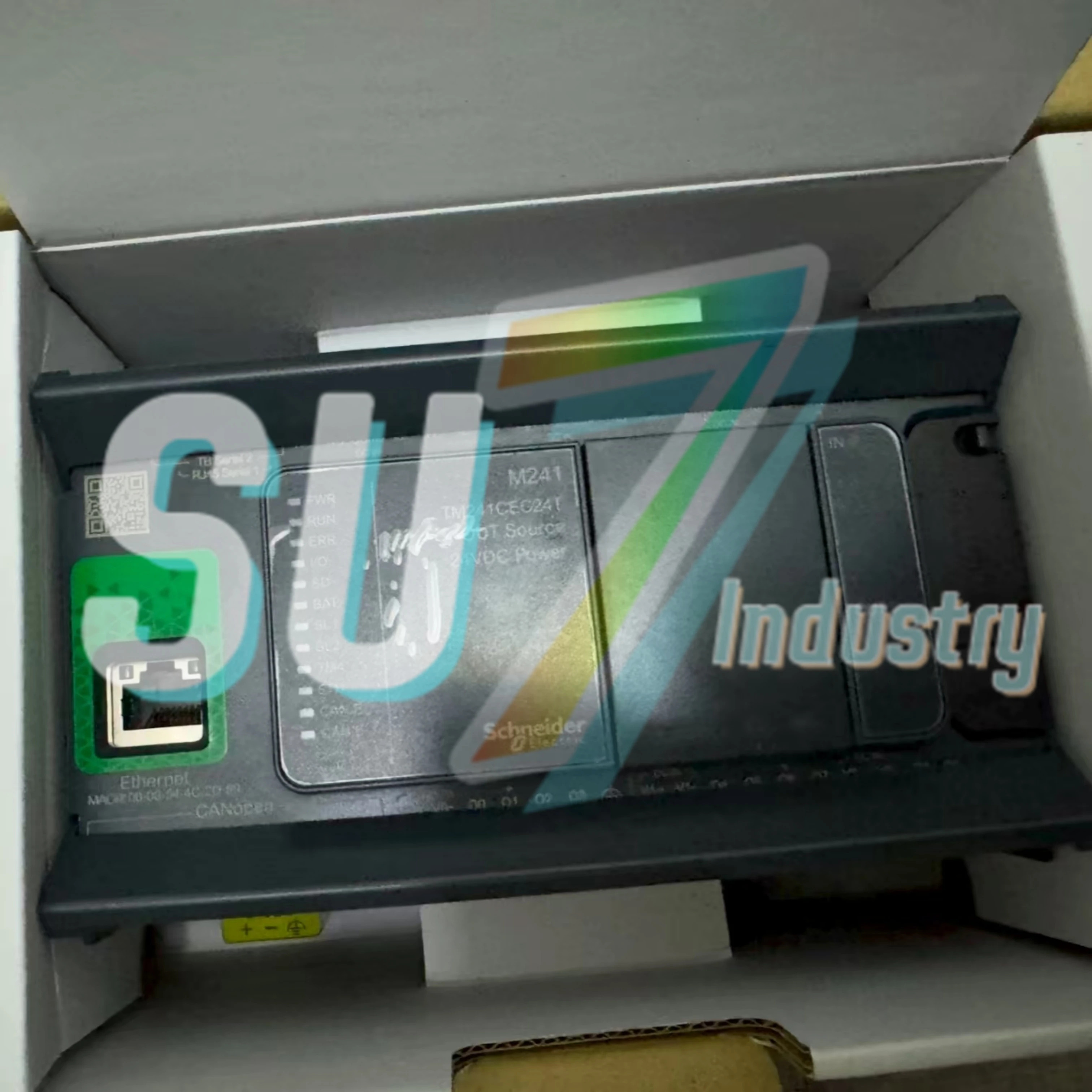 TM241CE40U TM24124R TM24124T TM24124U plc 컨트롤러 원본