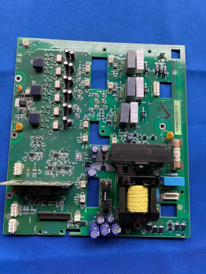 ABB 파워 보드 드라이브 주파수 변환기 ACS510 550 시리즈 75 90 110 132KW SINT4611C