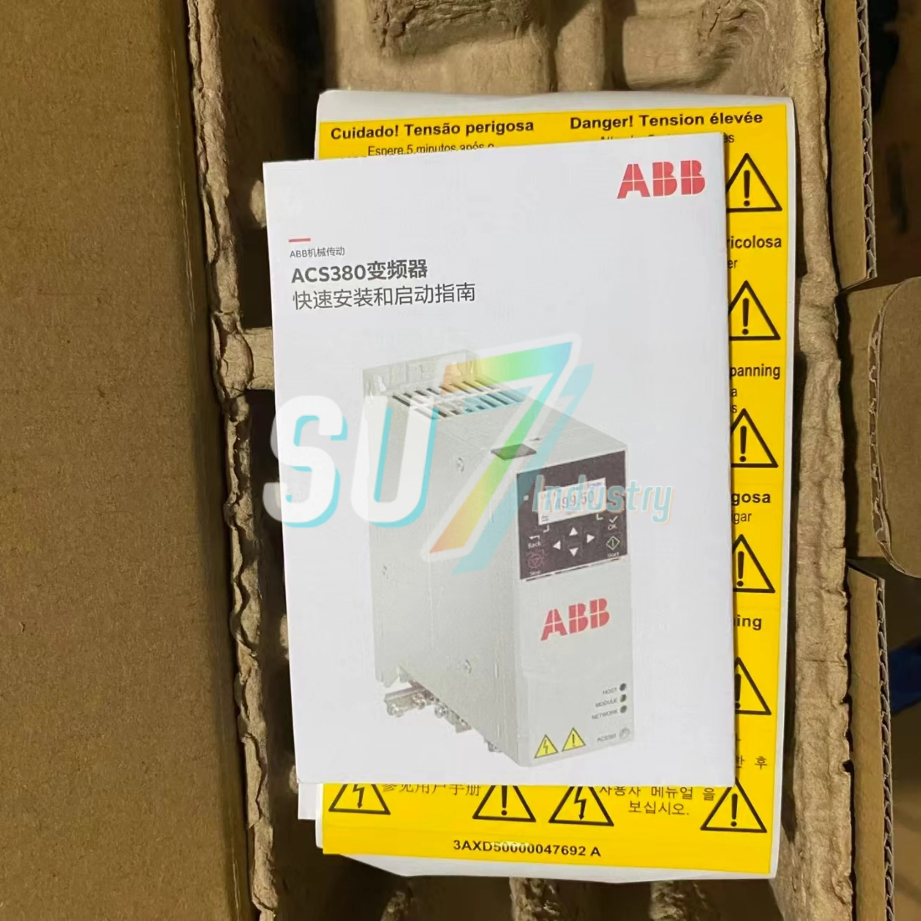 ACS380-040S-02A6-4 ACS380-040S-09A4-4 주파수 변환기 신규 입고