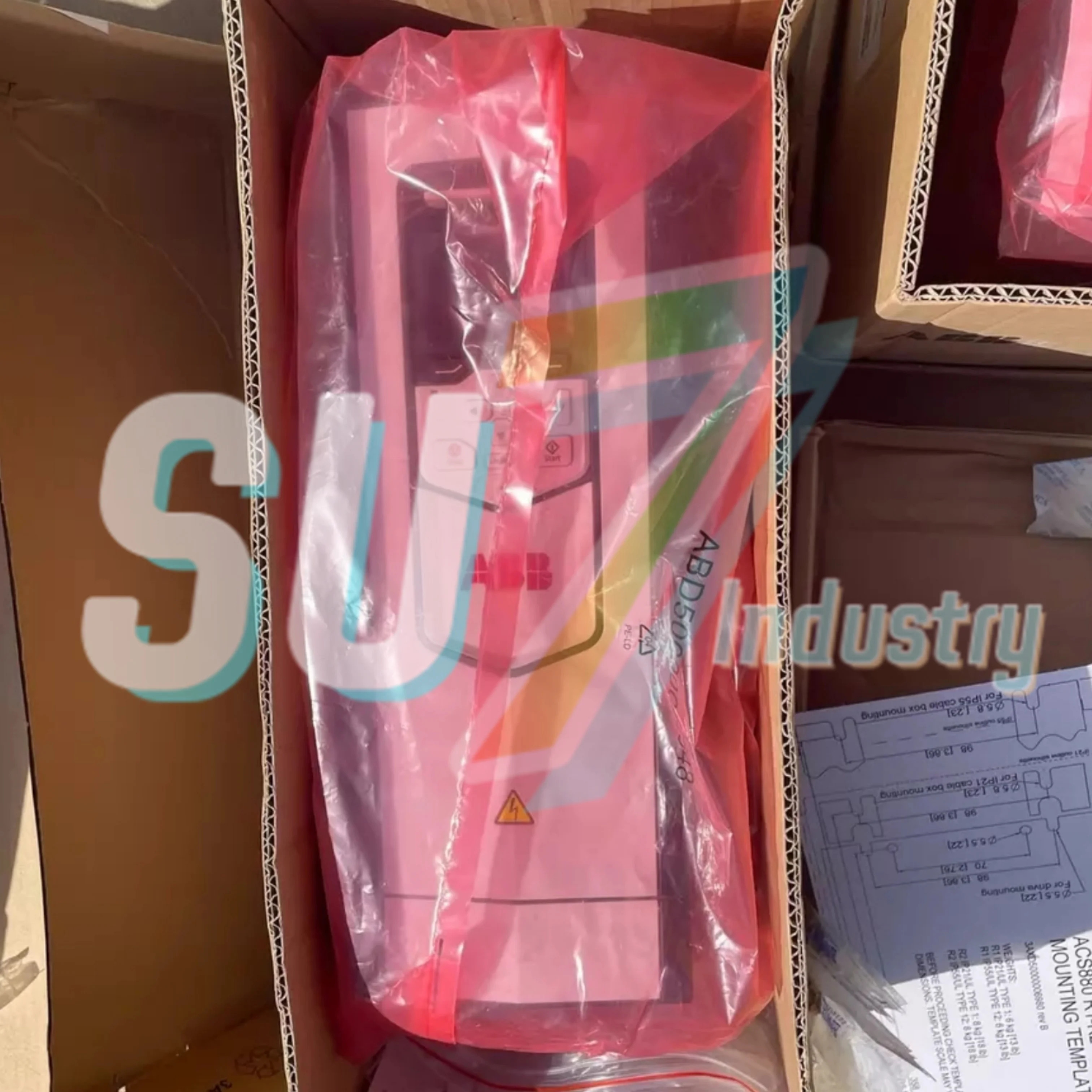 주파수 변환기 ACS880-01-04A0-3 ACS880-01-05A6-3