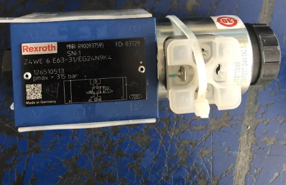 Rexroth MNR 유압식 리버싱 밸브 R900937595 Z4WE 6 E63-3X EG24N9K4 E63-31