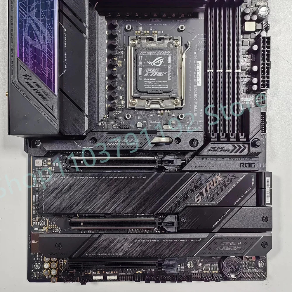 메인보드 ROG STRIX X670E-E GNG WIFI