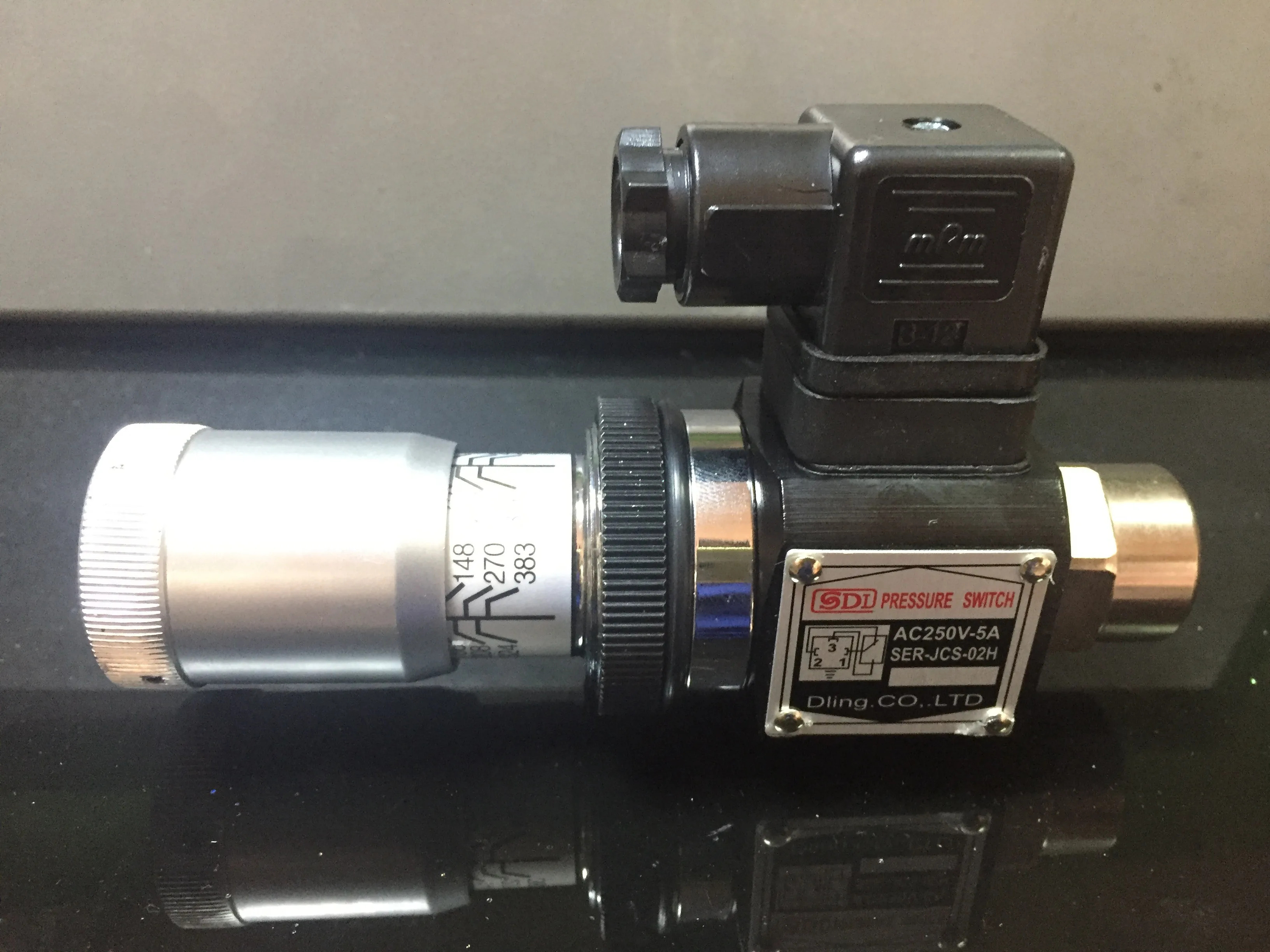 SDL 압력 스위치 AC250V-5A SER-JCS-02H SER-JCS-02N SER-JCS-02NL SER-JCS-02NLL Dling CO.LTD.
