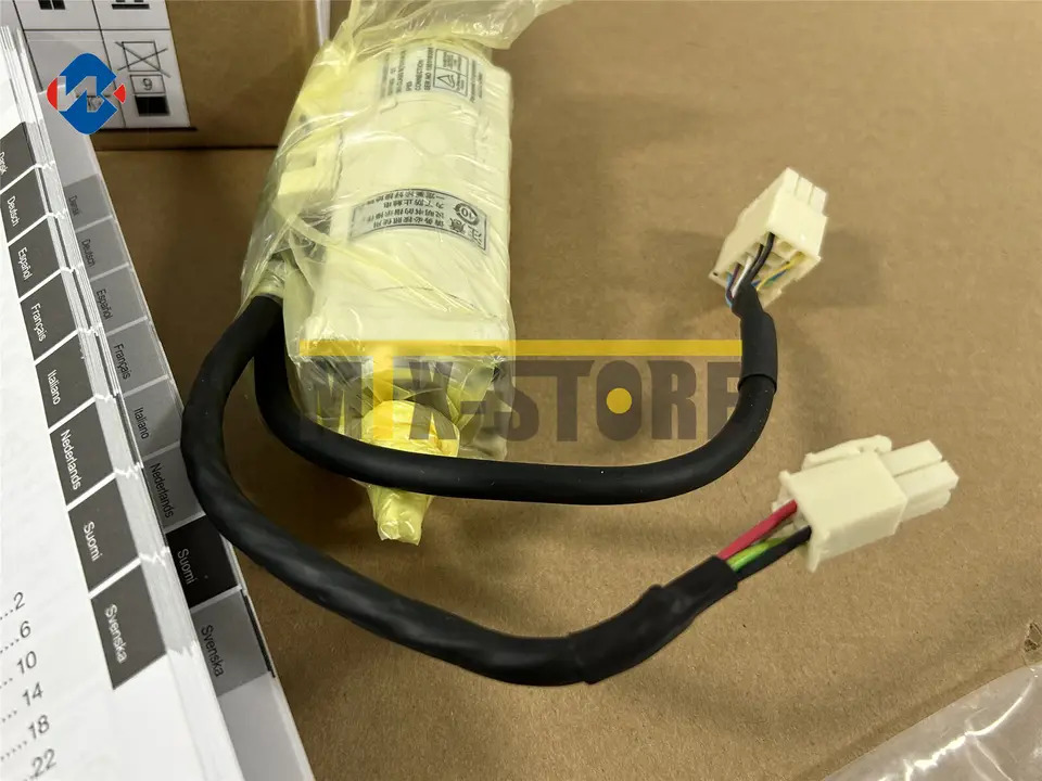 ONES AC 서보모터 MSMA012A1A