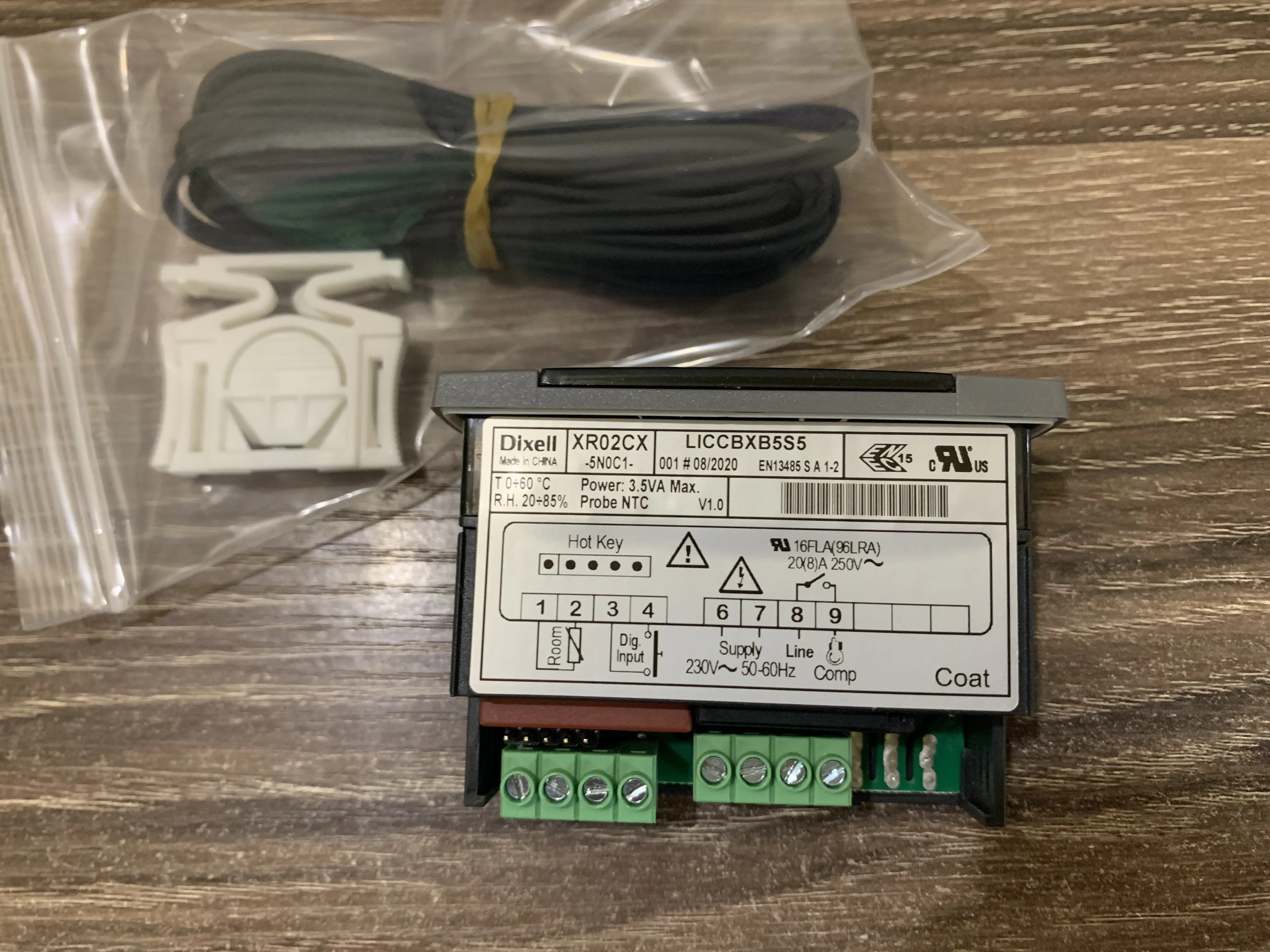 엘프 마이크로 컴퓨터 냉동 디스플레이 캐비닛 전온도조절기 XR02CX-5N0C1 XR02CX-5R0C1 교체