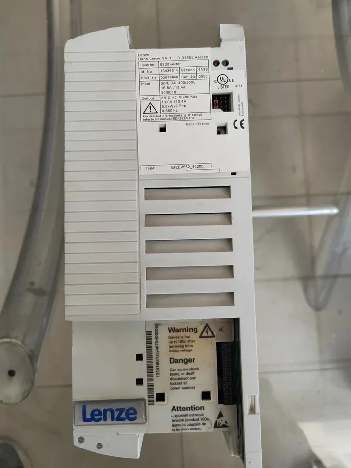 렌즈 E82EV552-4C200 5.5KW