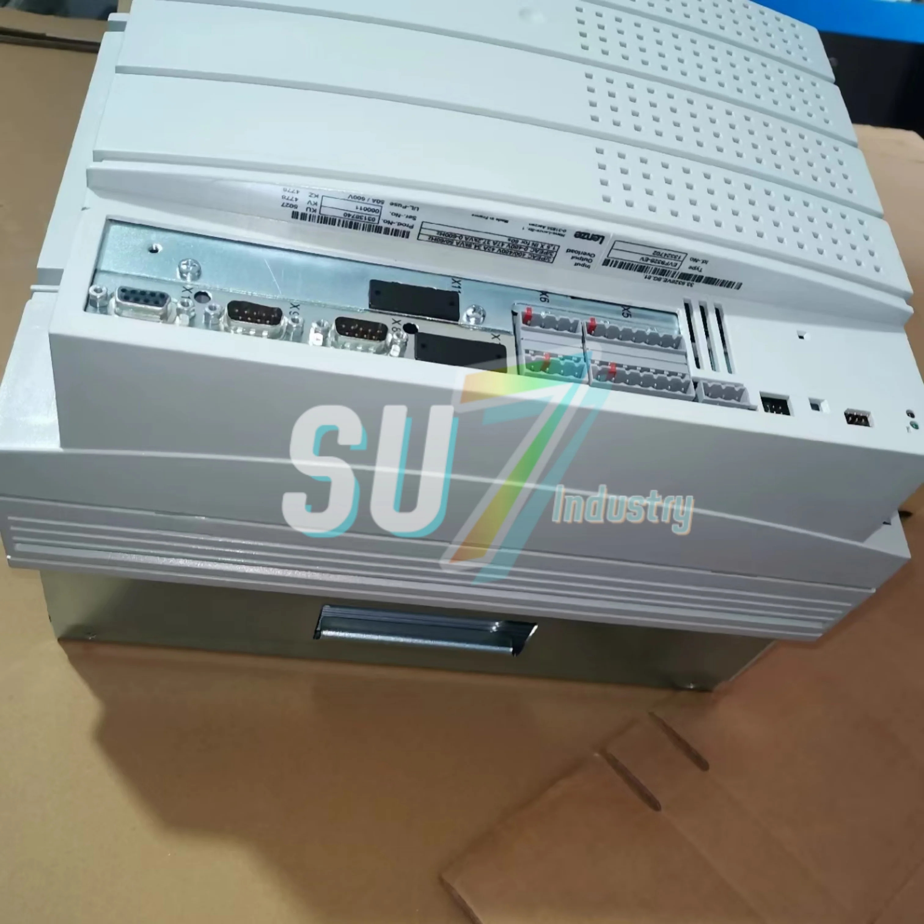 오리지널 서보 드라이버 EVS9328-ES EVS9328-EP EVF9328-EV EVS9328-ESV004 EVS9328-EPV004 EVS9328-EIV004 EVS9328