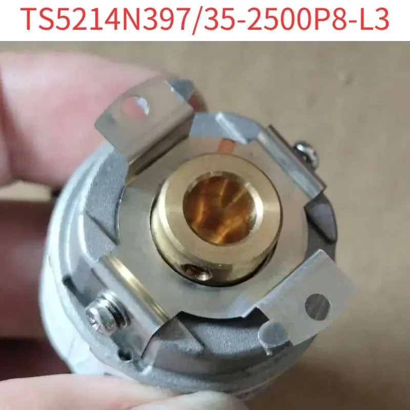 리퍼 인코더 TS5214N397/35-2500P8-L3