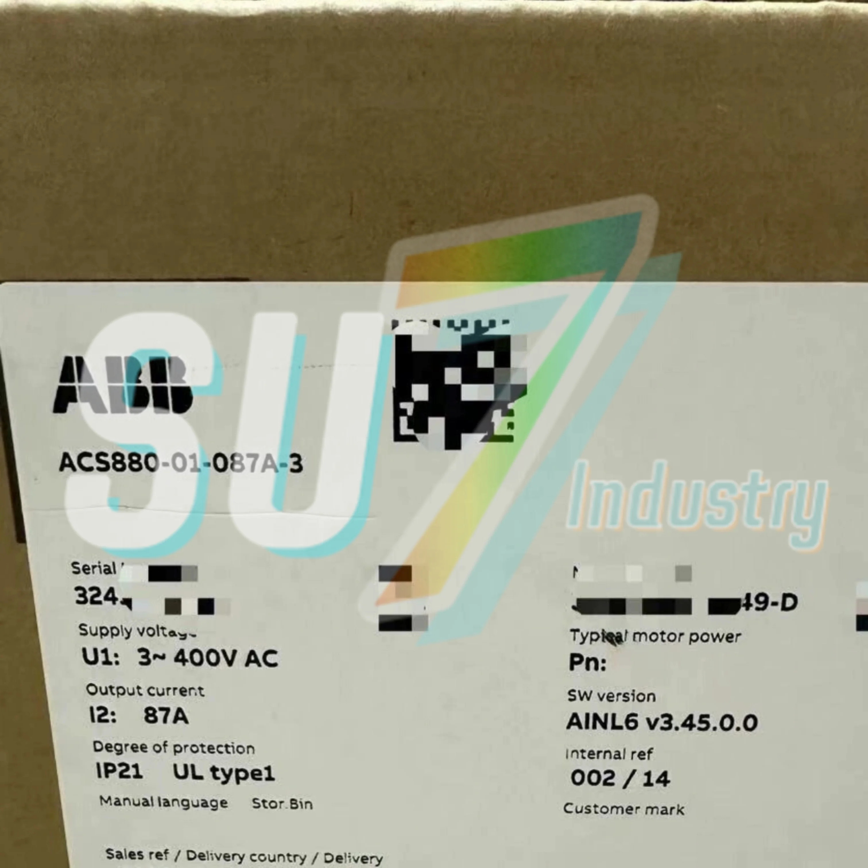 ACS880-01-072A-3 ACS880-01-087A-3 주파수 변환기 원본