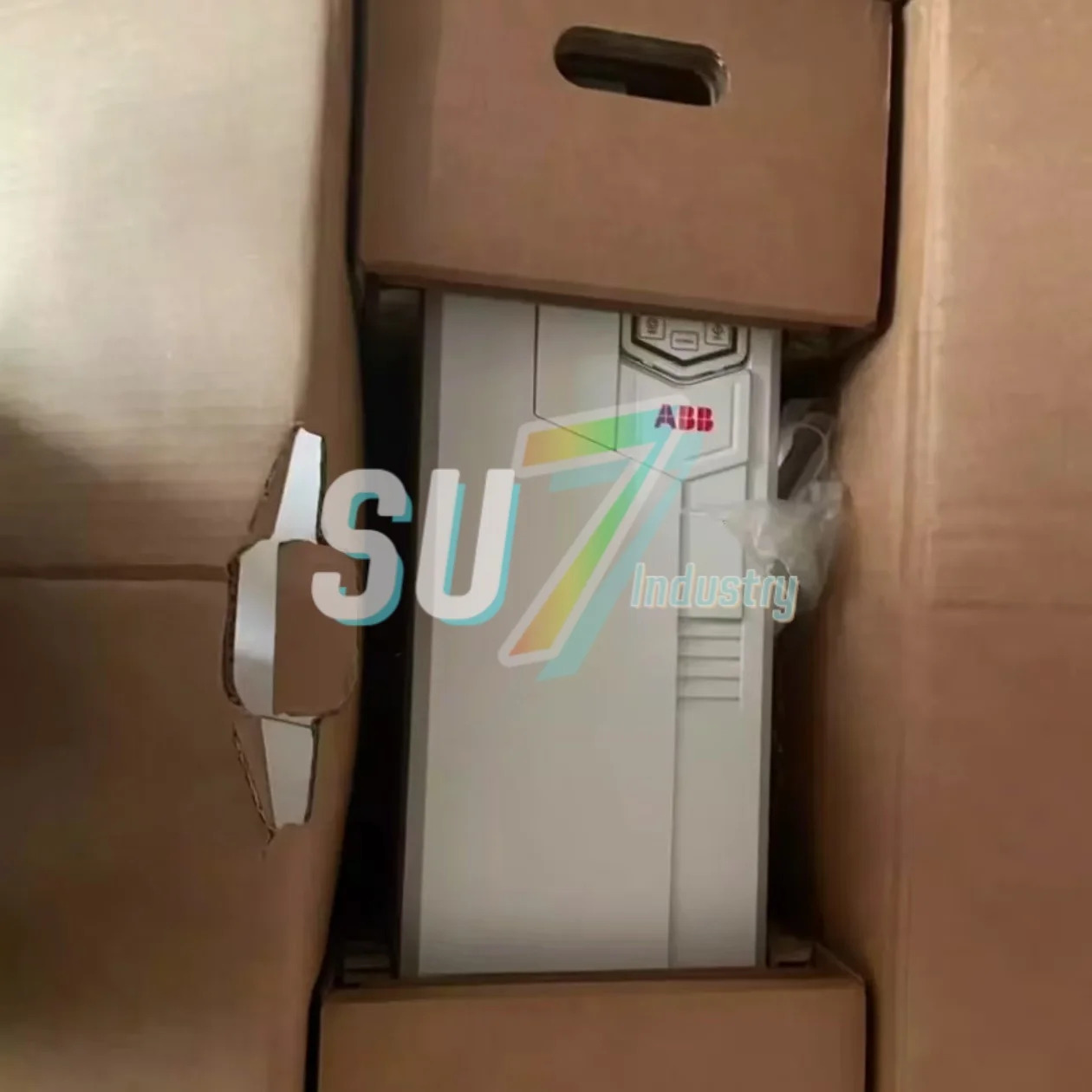 주파수 변환기 원본 ACS530-01-062A-4 ACS530-01-073A-4