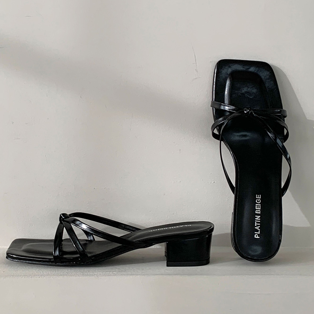 플라틴베이지 여성 스퀘어토 에나멜 스트랩 뮬 미들힐 샌들 여름 블록힐 슬리퍼 3.5cm - 상품 이미지