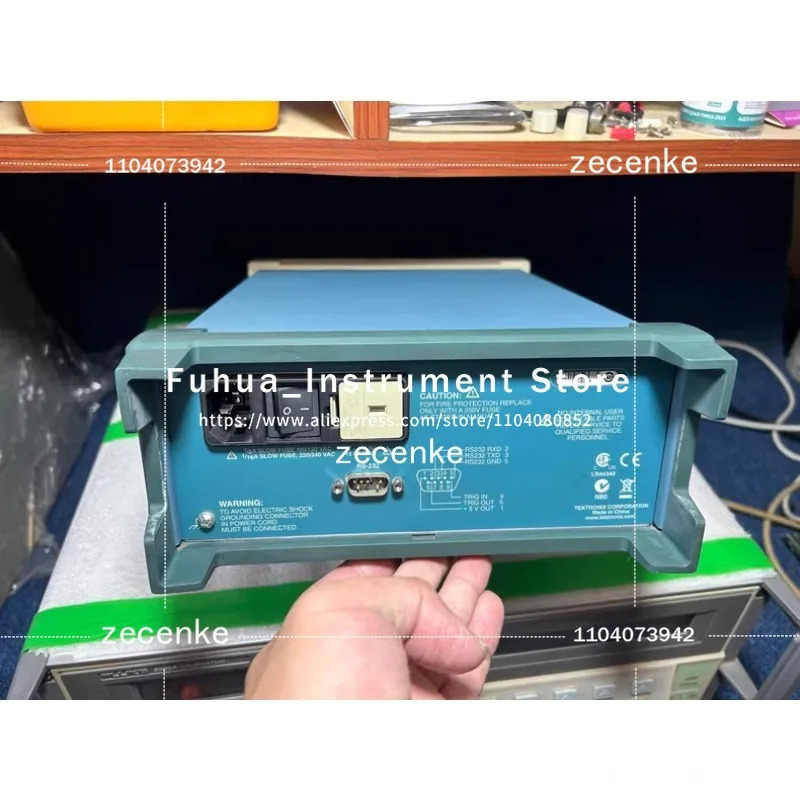 Tektronix DMM40205-12 멀티미터