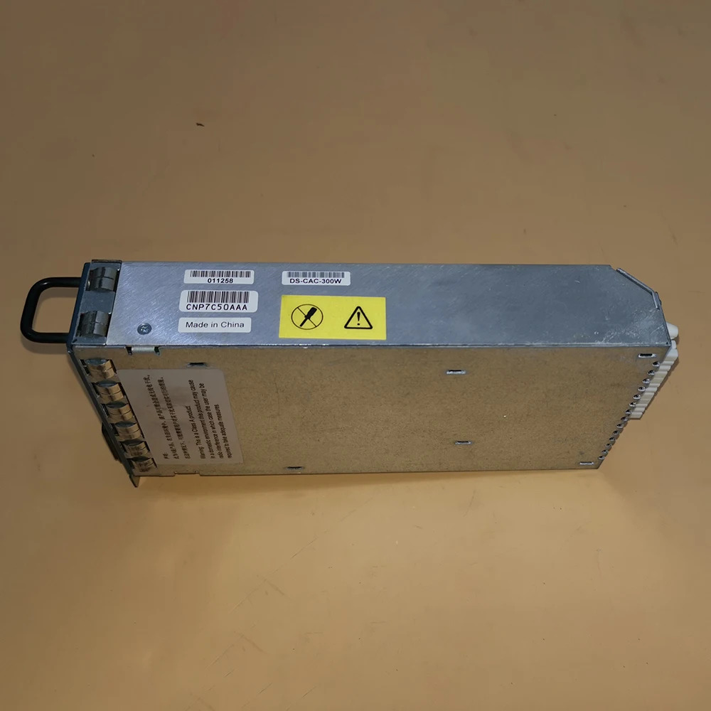 CISCO DS-C9120 9140-K9 스위치 전원공급장치DS-CAC-300W
