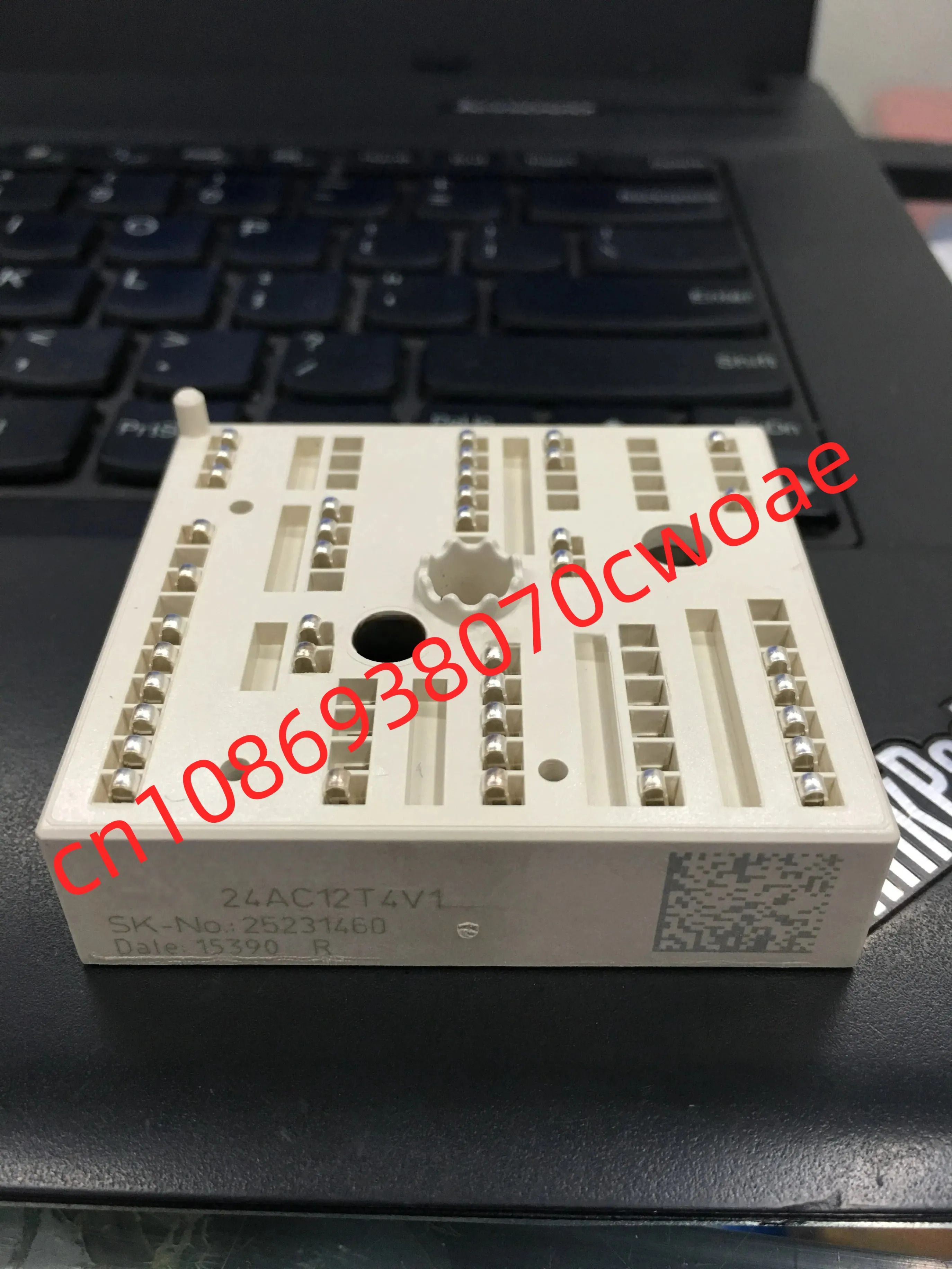 SKIIP26AC126V1 SKIIP26AC12T4V1 SKIIP25AC126V1 SKIIP25AC12T4V1 SKIIP24AC126V1 SKIIP24AC12T4V1 3상 브리