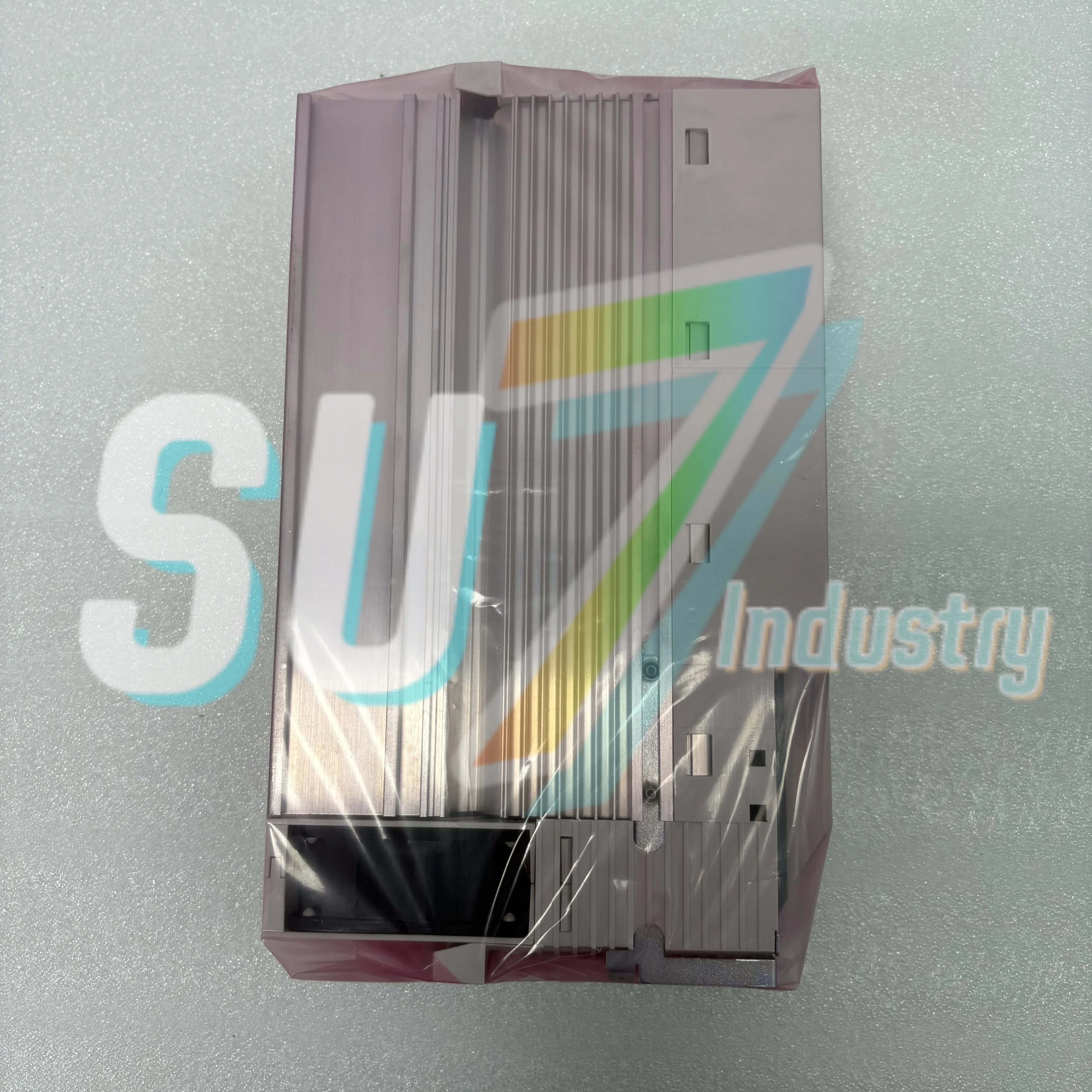 E82EV752K4C200 E82EV7524C200 주파수 변환기 내 새