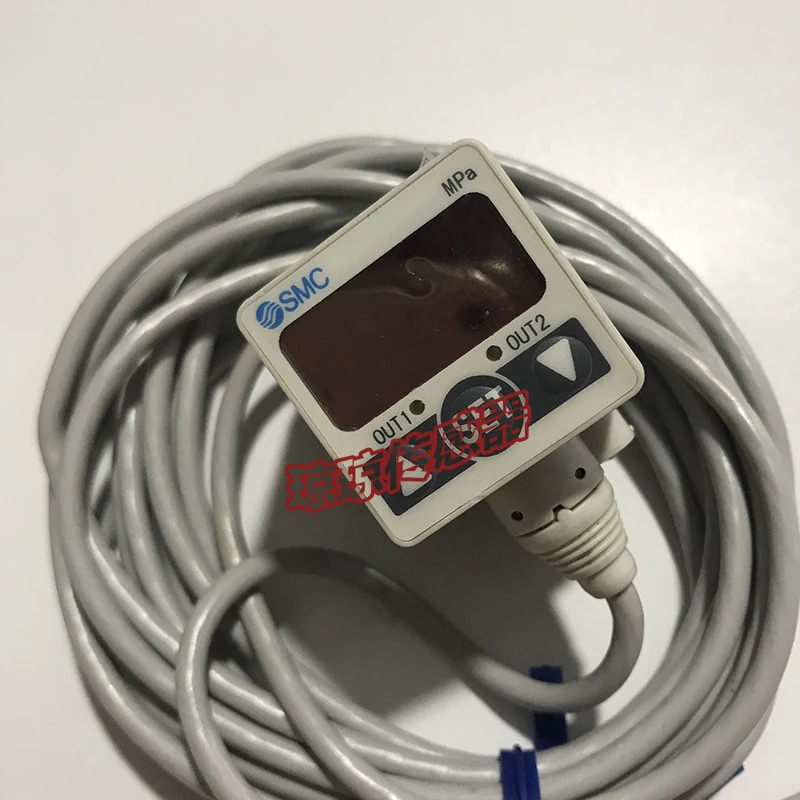 SMC 진공 디지털 압력 스위치 센서 ISE40-C6-30L-M C6-30L C6-30-M C6-30